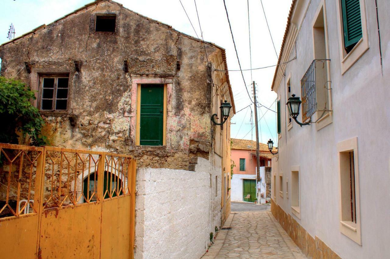 Country Traditional House In Corfu Village, Greece Sinarádes Exterior photo